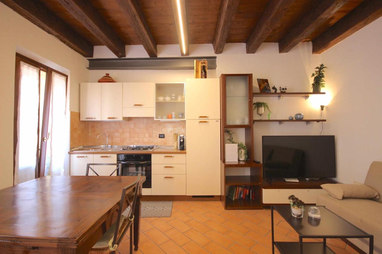 Case Vr Holiday Casa Di Mezzo Vérone Extérieur photo